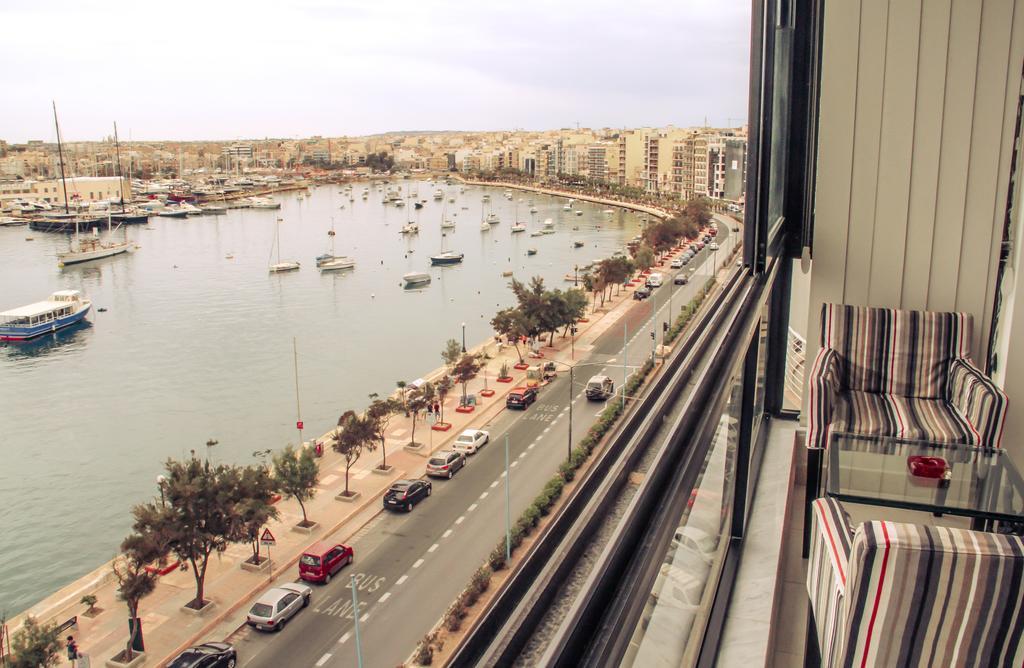 Strand Mansions Sliema Exteriör bild